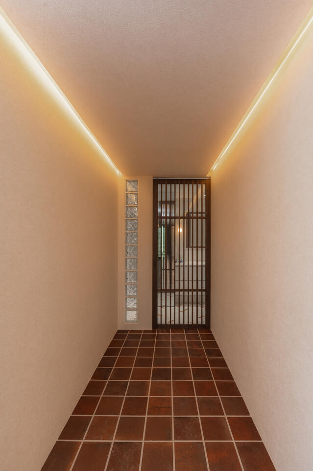 Slide Door