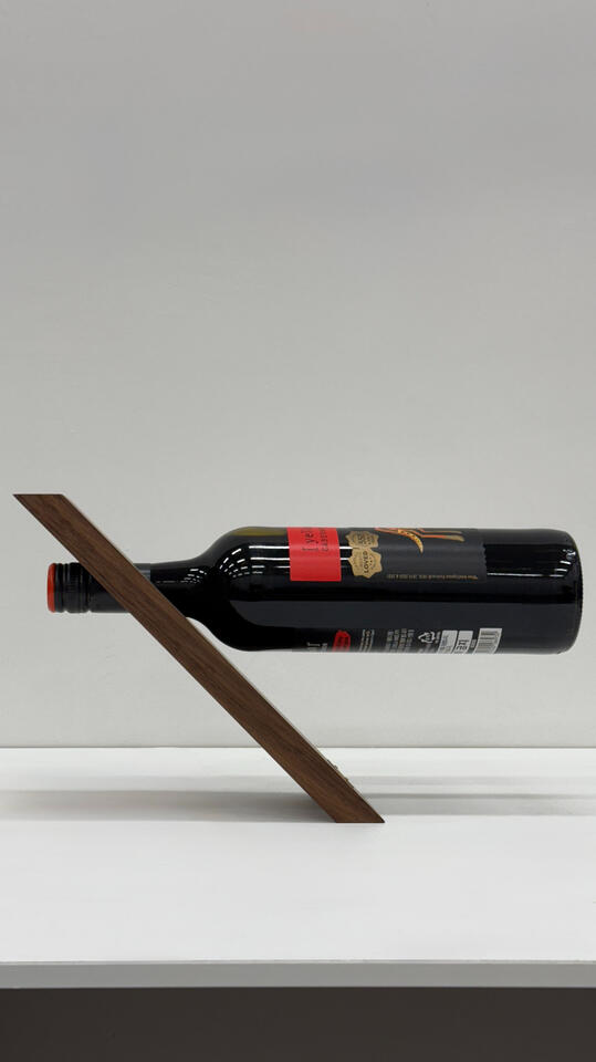 Wine Holder 01
